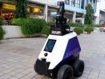 В Сингапуре появился робот, следящий за соблюдением общественного порядка