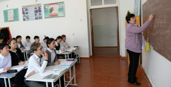 Массового заражения коронавирусом в школах Бишкека нет