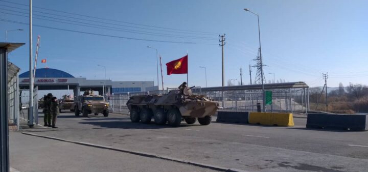 Кыргызстанские военнослужащие вернулись из Казахстана