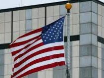 США рассматривают вопрос о временном вывозе своего посольства на Украине из страны
