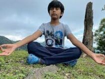 Девятилетний школьник стал самым молодым в мире инструктором по йоге