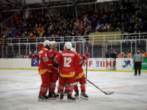 В Бишкеке продолжается чемпионат мира по хоккею