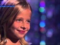 7-летняя девочка вошла в Книгу рекордов, как самая юная оперная певица
