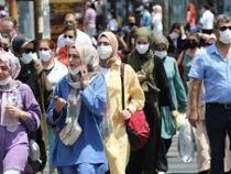 Ношение масок на улице отменяют в Турции
