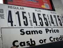 Цена на бензин в США обновила исторический максимум
