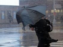 В Бишкеке ожидается сильный дождь и ветер