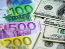 Доллар и евро вернулись к показателям 2020 года