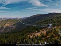 Открылся самый длинный навесной мост для туристов в Чехии