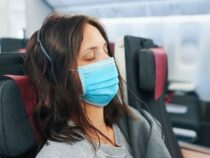 В Европе отменяют маски в аэропортах и самолетах