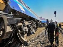 Пассажирский поезд сошел с рельсов в Иране, погибли 13 человек