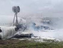 Пассажирский самолет разбился при заходе на посадку в Сомали