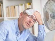 Названы причины головной боли в жару