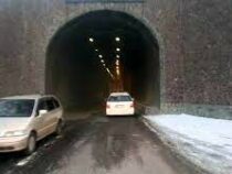 Проезд через тоннель на перевале Тоо-Ашуу временно закрыт