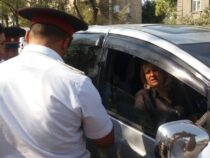 В Кыргызстане начались рейды по выявлению неплательщиков налогов на авто