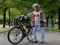 75-летний кыргызстанец добрался на велосипеде из Оша до Бурсы