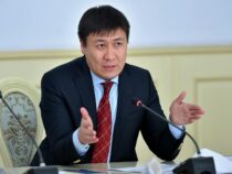 Министр образования Алмазбек Бейшеналиев отправлен в СИЗО на два месяца