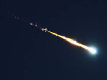 В небе над Японией пролетел метеорит