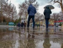 Дожди, ветер и резкое похолодание ожидаются завтра в  Кыргызстане