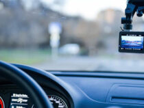 В Кыргызстане водителей обяжут оснащать авто видеорегистраторами