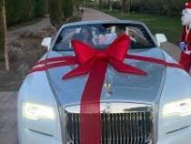 Роналду подарили на Рождество новый Rolls-Royce
