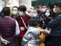 В Гонконге отменяют обязательное ношение масок в транспорте