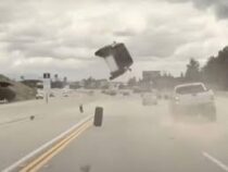 «За пределами понимания»: видео с дорожной аварией взорвало Сеть