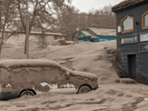 Пеплопад в российском поселке Ключи стал сильнейшим за 60 лет