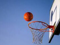 В США блогеры побили рекорд по баскетбольным броскам с высоты