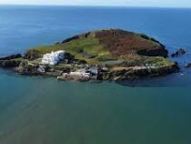 Вдохновлявший Агату Кристи остров выставили на продажу в Англии