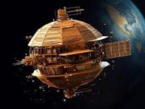 Японцы запустят в космос деревянный спутник