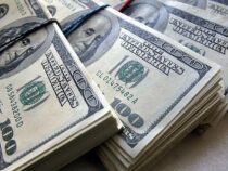Нацбанк предлагает разрешить получать денежные переводы в долларах