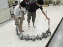 Японцы создали робота-многоножку, который изменит правила игры
