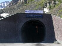 В тоннеле имени Кольбаева продолжается ремонт