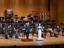 В Сеуле робот дирижировал на выступлении национального оркестра