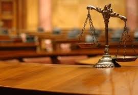 Совет судей разрешил привлечь к ответственности двух служителей Фемиды