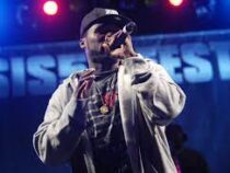50 Cent разбил голову фанатке прямо на концерте