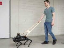 Швейцарские ученые разработали робота-поводыря