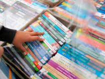 На печать школьных учебников выделено 324 миллиона сомов