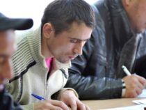 Экзамены для мигрантов в России предложили сделать в разы дешевле