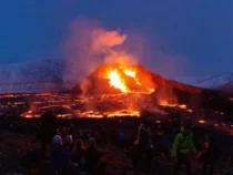 Вулкан Фаградальсфьядль в Исландии может уничтожить целый город