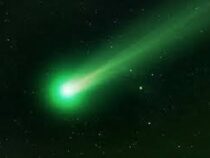 К Земле летит еще одна очень яркая зеленая комета