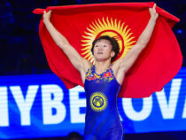 Айсулуу Тыныбекову признали лучшей в мире среди женщин-борцов в 2023 году