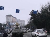 На пересечении улиц Токомбаева и Байтик-Баатыра в Бишкеке изменили дорожные знаки