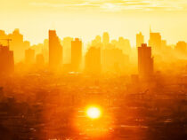 Июль 2023 года  также стал самым жарким месяцем на суше за последние 120 тысяч лет