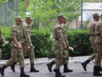Командира военной части  подозревают в «торговле» солдатами