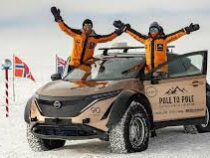 Шотландская семья преодолела путь от Северного до Южного полюса на электромобиле
