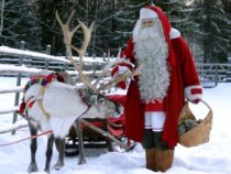 Около 500 тыс. человек ежегодно посещают резиденцию Санта-Клауса