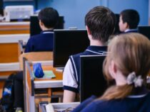 Более двух тысяч школ планируют подключить к интернету