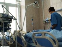 В больницах Бишкека возобновили плановые операции