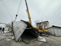В Бишкеке начался демонтаж гаражей по улице Асаналиева